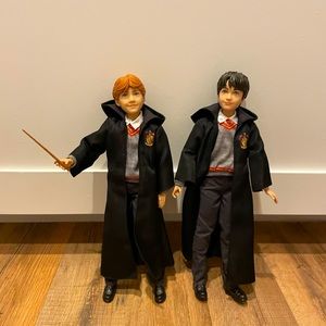 Harry Potter and Ron Weasley dolls